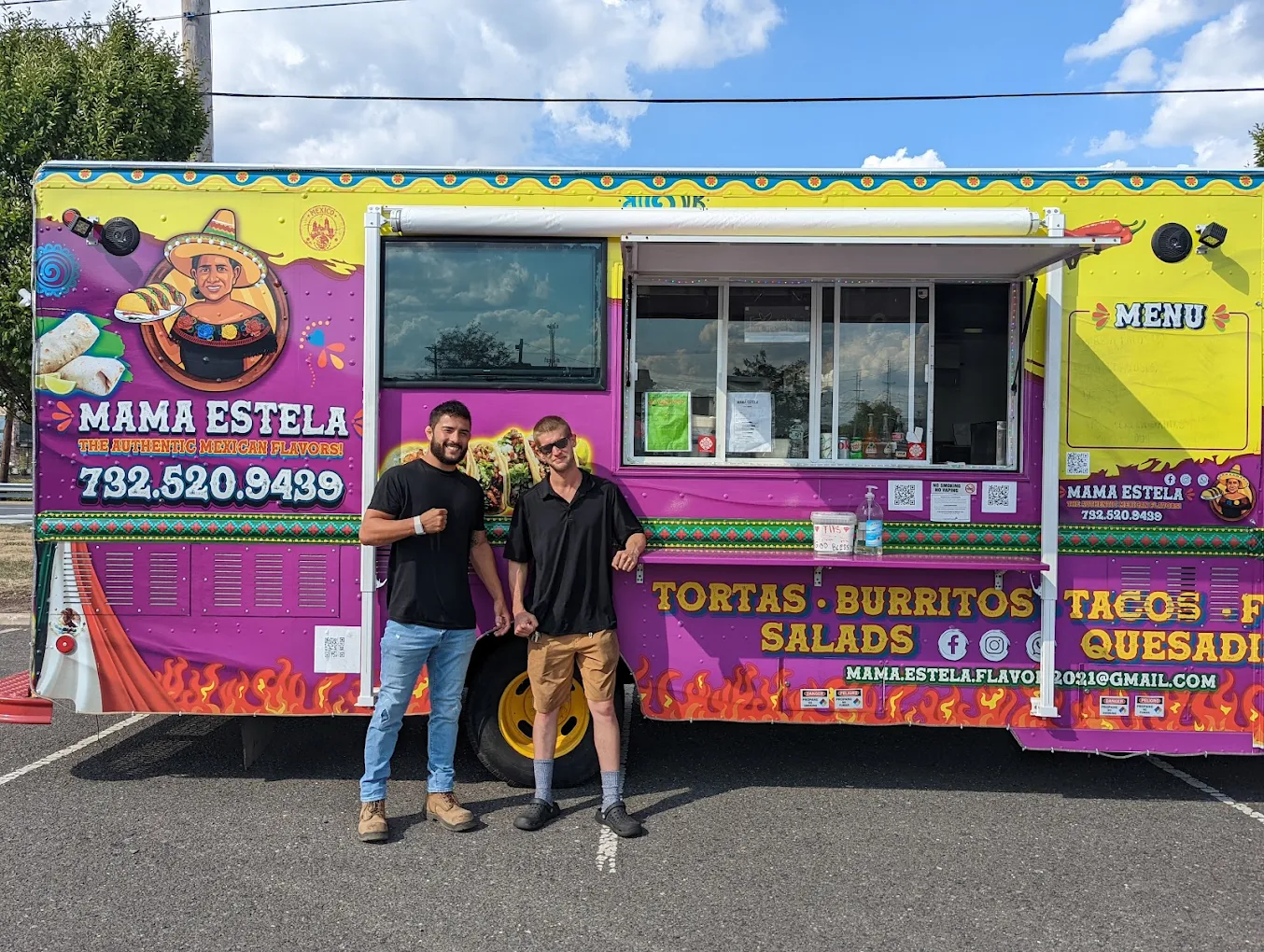 Mama Estela Food Truck image
