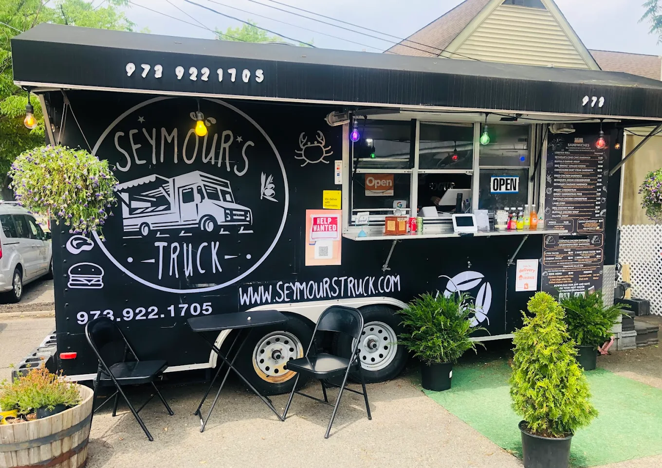 Seymour's Food Truck image
