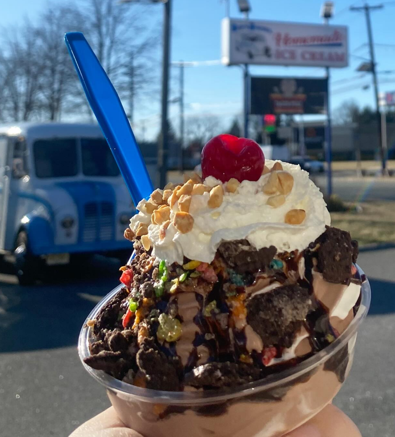 Sip 'N Swirl image