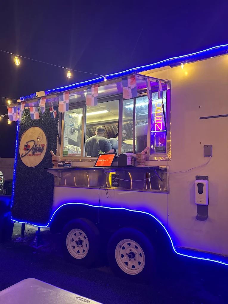 Delicias RD (food truck)
